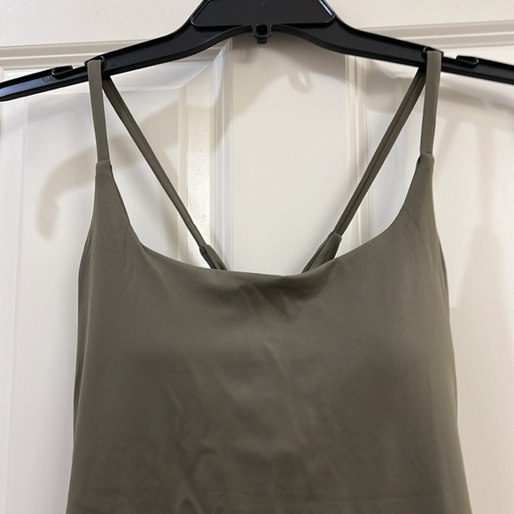 Halara ladies swimming suit - Picture 2 of 6